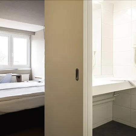 Ibis Zurich Adliswil Hotel 2*