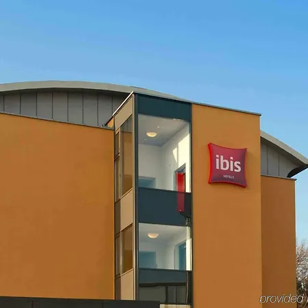 Ibis Zurich Adliswil 2*