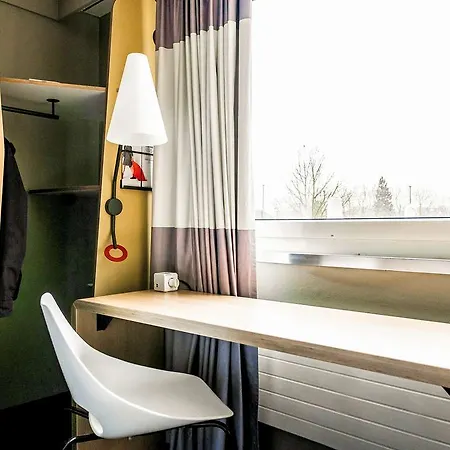 Ibis Zurich Adliswil Hotel